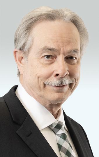 headshot of David Dyer